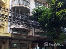  Торговые площади for rent in FazWaz.ru, Bang Chak, Пхра Кханонг, Бангкок, Таиланд