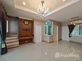 5 Bedroom Townhouse for sale at Golden Town Pinklao - Charansanitwong, Bang Kruai, Bang Kruai, Nonthaburi