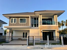 4 Bedroom Villa for sale at Sarisa Ville 2, San Phranet, San Sai, Chiang Mai, Thailand