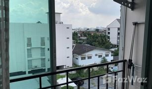 2 Bedrooms Penthouse for sale in Lat Phrao, Bangkok Lucas Garden - Family House