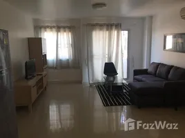 1 chambre Condominium à louer à , Wang Mai