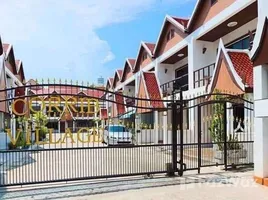 ทาวน์เฮ้าส์ 4 ห้องนอน ให้เช่า ในโครงการ คอร์ริป วิลเลจ, เมืองพัทยา, พัทยา