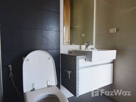 2 спален Кондо в аренду в Millennium Residence, Khlong Toei