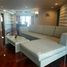 3 спален Квартира в аренду в Cosmo Villa, Khlong Toei