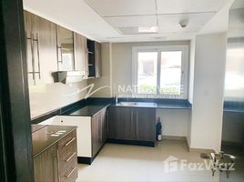 3 спален Квартира на продажу в Tower 27, Al Reef Downtown