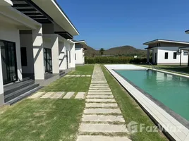 2 Bedroom Townhouse for rent in Huai Sai Nuea, Phetchaburi, Huai Sai Nuea, Cha-Am, Phetchaburi, Thailand