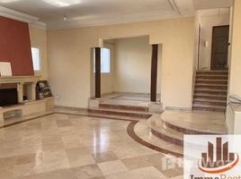8 غرف النوم فيلا للبيع في بوسكّورة, الدار البيضاء الكبرى Villa à vendre dans un endroit très CALME situé à dar bouazza au quartier Nawras