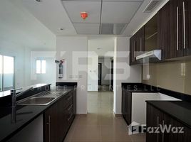 3 спален Квартира на продажу в Tower 12, Al Reef Downtown