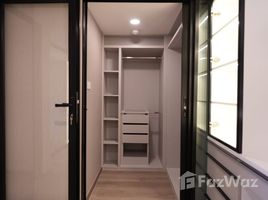 1 спален Кондо на продажу в Soho Bangkok Ratchada, Huai Khwang