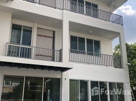 3 chambre Maison for rent in Thon Buri, Bangkok, Talat Phlu, Thon Buri