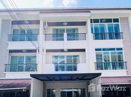 3 спален Таунхаус в аренду в Baan Klang Muang Sathon-Taksin 2, Bang Kho