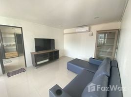 1 спален Кондо в аренду в Pattaya Beach Condo, Nong Prue