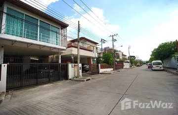 The Green Garden in หนองบอน, กรุงเทพมหานคร