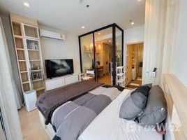 1 Bedroom Condo for rent at Maru Ekkamai 2, Khlong Tan Nuea, Watthana, Bangkok, Thailand