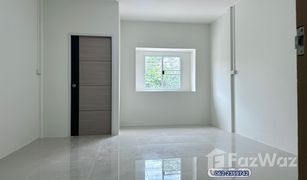 2 Bedrooms Townhouse for sale in Nai Mueang, Phitsanulok 