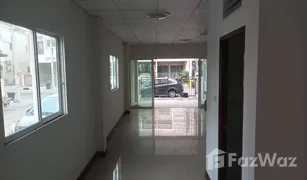 3 Bedrooms Townhouse for sale in Nong Khaem, Bangkok Arunthong 6