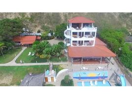 7 Bedroom House for sale in Santa Elena, Santa Elena, Manglaralto, Santa Elena