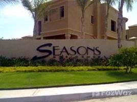 5 Bedroom Villa for sale at Seasons Residence, Ext North Inves Area, New Cairo City