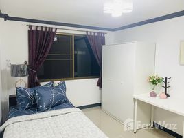 5 спален Дом в аренду в Royal Nakarin Villa, Nong Bon, Пращет