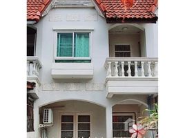 在帕卡隆, 曼谷出售的2 卧室 联排别墅, Bang Chak, 帕卡隆