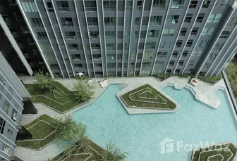 รูปถ่าย 3 of the Communal Pool at ไอดีโอ คิว จุฬา-สามย่าน
