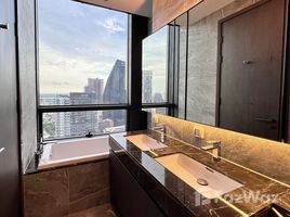 2 спален Кондо в аренду в The Esse Sukhumvit 36, Phra Khanong, Кхлонг Тоеи, Бангкок