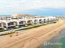 4 спален Вилла на продажу в Marbella, Mina Al Arab