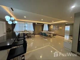 อพาร์ทเม้นท์ 4 ห้องนอน ให้เช่า ในโครงการ ดี.เอส. ทาวเวอร์ 1 สุขุมวิท 33, คลองตันเหนือ