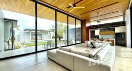 ยูนิตมือสองและให้เช่า