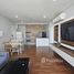 2 спален Квартира в аренду в Le Luk Condominium, Phra Khanong Nuea