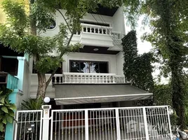 3 Bedroom Townhouse for rent in Chandrakasem Rajabhat University, Chantharakasem, Chantharakasem