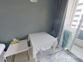 1 спален Квартира в аренду в The Clover, Khlong Tan Nuea