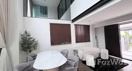 Viviendas disponibles en Nirvana Define Srinakarin-Rama 9