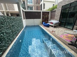 4 Bedroom House for rent at Em Villa's Compound, Khlong Tan