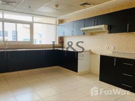3 Bedroom Apartment for sale at Royal Residence 1, Royal Residence