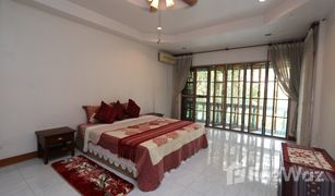 3 Bedrooms Townhouse for sale in Chang Phueak, Chiang Mai 