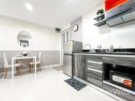 1 Bedroom Condo for sale at Voque Place Sukhumvit 107, Bang Na, Bang Na