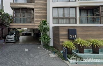 XVI The Sixteenth Condominium in Khlong Toei, Bangkok