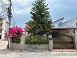 2 Habitación Adosado en venta en Pattaya, Nong Prue, Pattaya