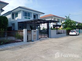 4 Bedroom Villa for sale at Lully Ville Lumlukka Klong 3, Khu Khot