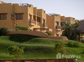 4 Bedroom Townhouse for sale at Mountain View 2, The 5th Settlement, New Cairo City