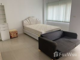 Студия Кондо в аренду в Condo One Siam, Wang Mai