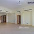 3 спален Квартира на продажу в Jash Hamad, Shoreline Apartments