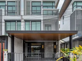 บ้านเดี่ยว 3 ห้องนอน ให้เช่า ในทำเล ลาดพร้าว, กรุงเทพมหานคร, ลาดพร้าว, ลาดพร้าว