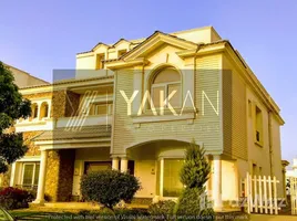 5 Bedroom Villa for sale at Mountain View 2, The 5th Settlement, New Cairo City