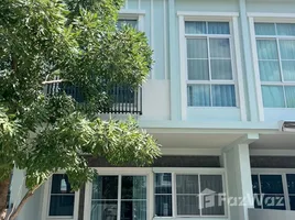 2 Habitación Adosado en alquiler en Indy Bangna Ramkhaemhaeng 2, Dokmai