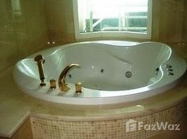 4 Bedrooms Condo for rent in Si Lom, Bangkok The Infinity