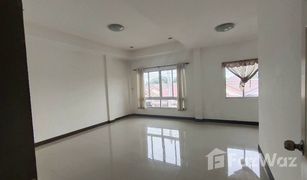 3 Bedrooms Townhouse for sale in Rai Khing, Nakhon Pathom Supaporn Muangmai