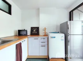 คอนโด 1 ห้องนอน ให้เช่า ในโครงการ ลุมพินีเพลส สวนพลู-สาทร, ทุ่งมหาเมฆ, สาทร, กรุงเทพมหานคร