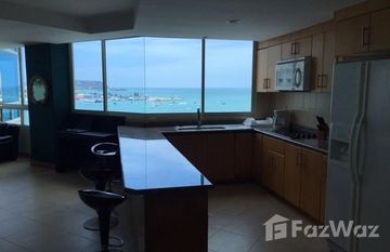 Turnkey Ocean front condo Salinas Malecon in Salinas, サンタエレナ